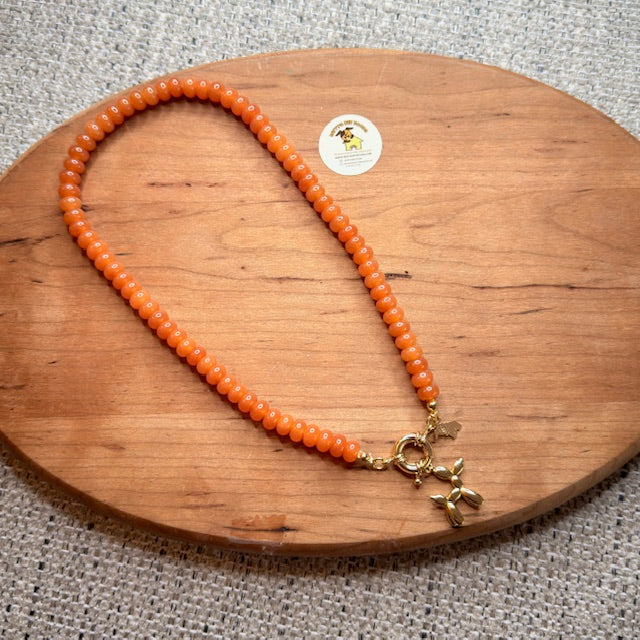 Agate Beaded Necklace with Gold Balloon Dog Charm – Playful Handmade Statement Jewelry