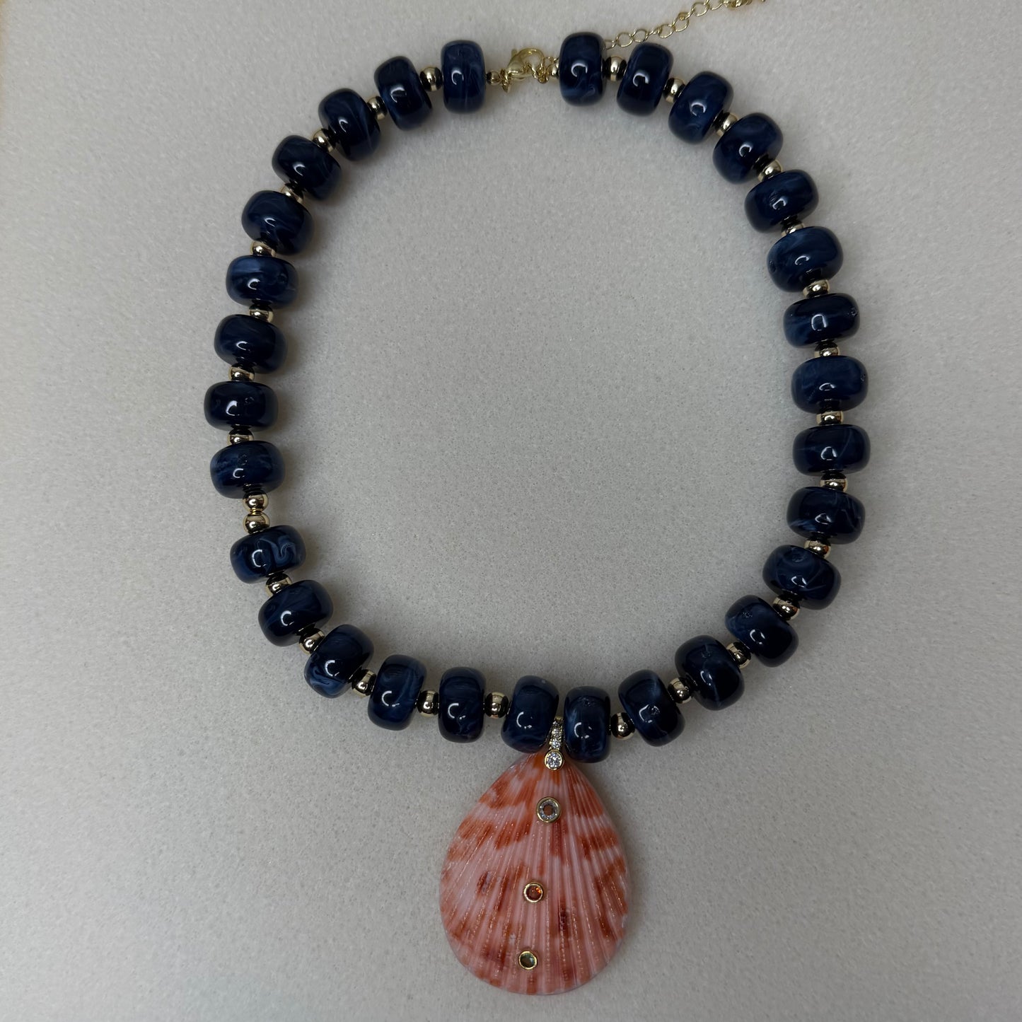 Colorful Acrylic Beaded Shell Pendant Necklace