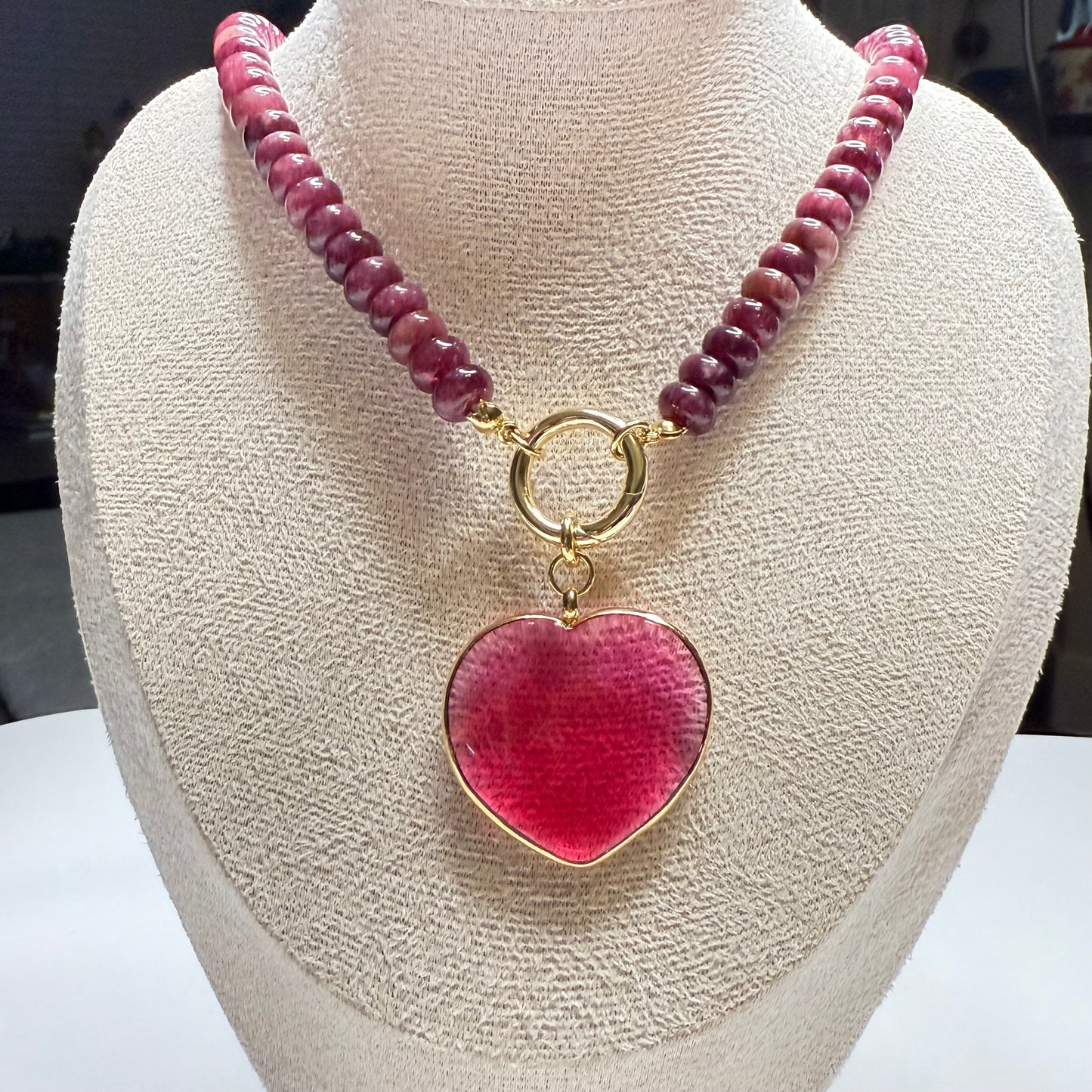 15" Pop Color Natural Stone Sweetheart Necklace