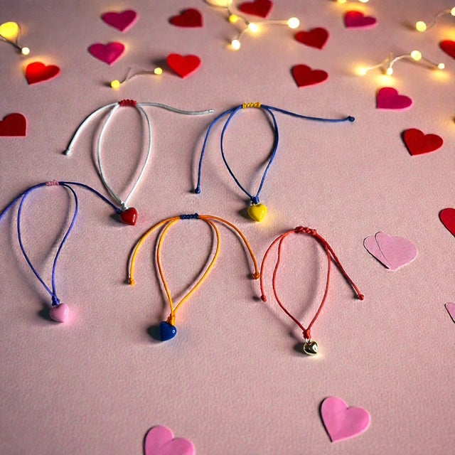 Chunky Heart Charm String Bracelet